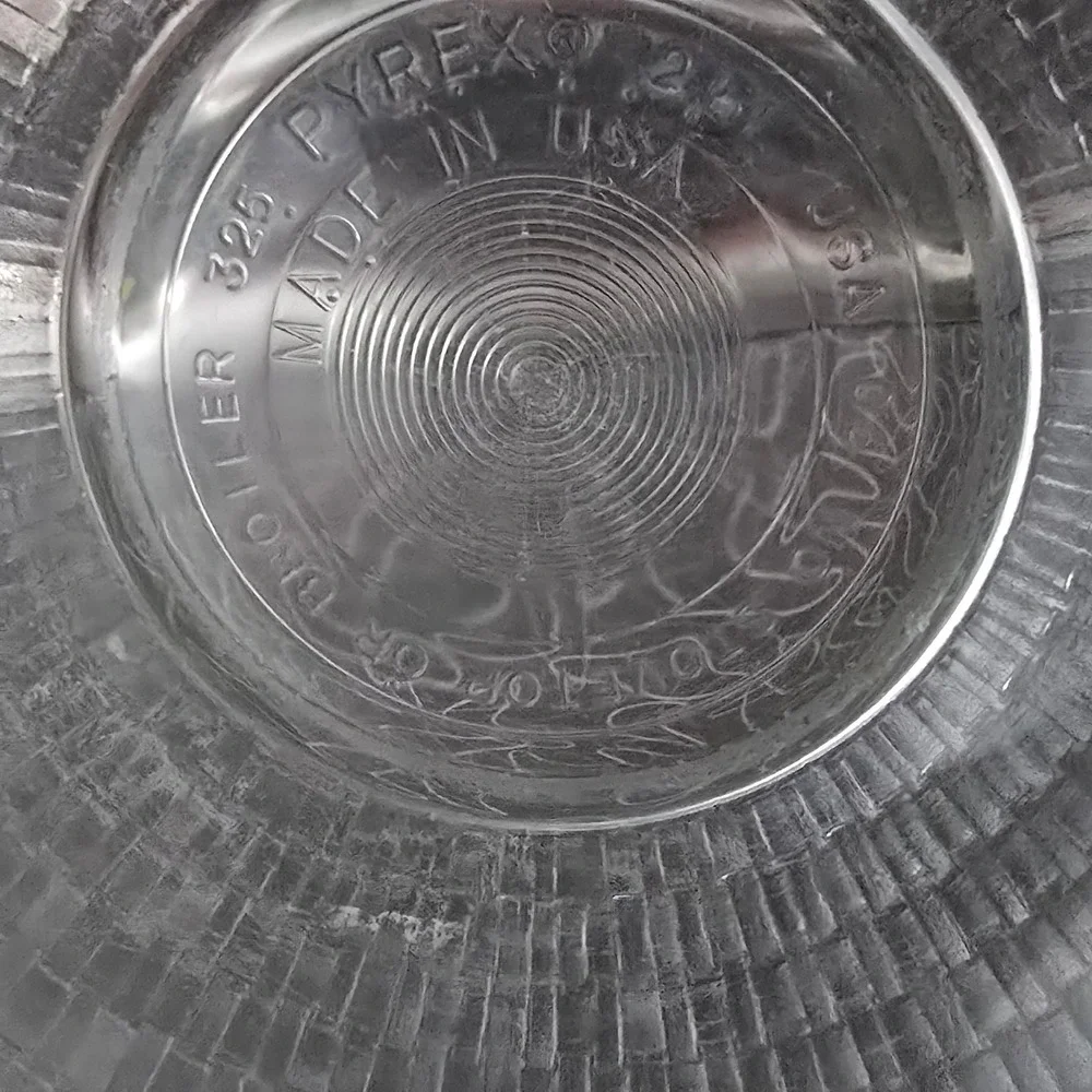 Pyrex vintage mixing